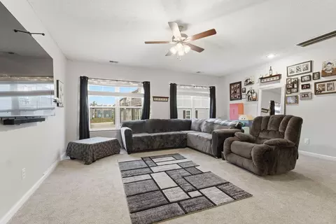 324 Jerry Butler Dr, La Vergne, TN 37086