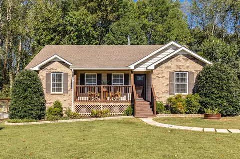 59 Cloudy Ln, Lafayette, TN 37083