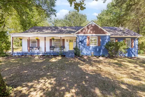 412 Moss Trl, Goodlettsville, TN 37072