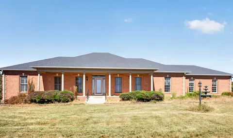6515 Greenville Rd, Hopkinsville, KY 42240