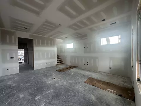 Living - 3006 Silverlode Pl, Murfreesboro, TN 37129 photo 1 of 1