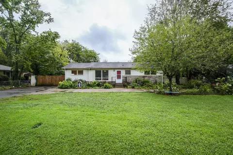 1814 Cypress Dr, Murfreesboro, TN 37130