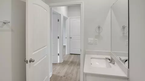 Entry Way - 4918 Sandringham Ln, Murfreesboro, TN 37129 photo 5 of 5