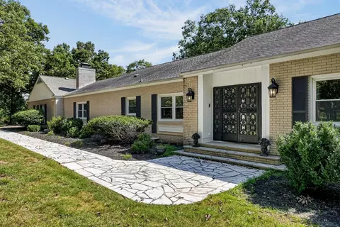 1110 Peavine Rd, Crossville, TN 38571