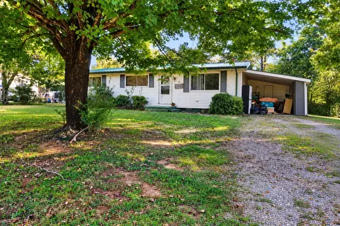 226 George Bates Rd, Benton, TN 37307