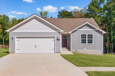 333 Tisha Ct, Clarksville, TN 37042