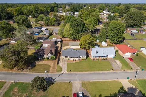 View/Area - 23 Roxy Cv, Jackson, TN 38301 photo 2 of 10