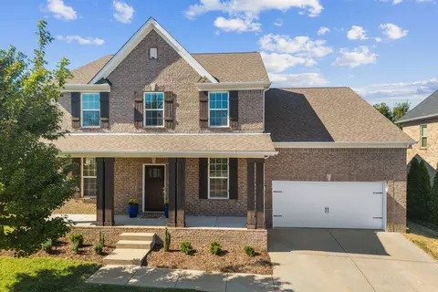2013 Devonwood Ln, Thompsons Station, TN 37179