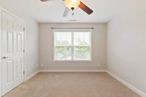 Bedroom - 135 Ridgebend Dr, Murfreesboro, TN 37128 photo 8 of 13