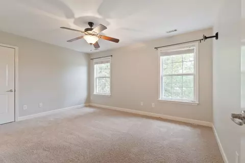 Bedroom - 135 Ridgebend Dr, Murfreesboro, TN 37128 photo 9 of 13