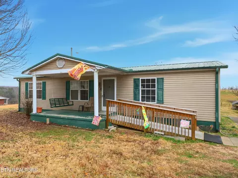 950 Easter Rd, Loudon, TN 37774