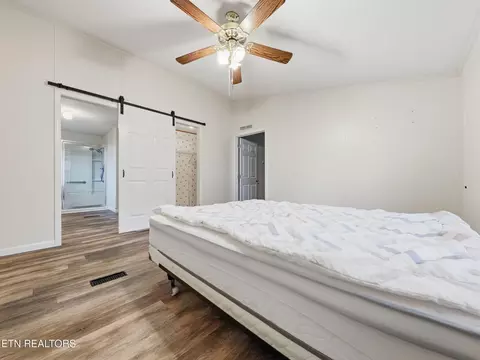 950 Easter Rd, Loudon, TN 37774 photo 17