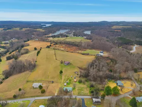 950 Easter Rd, Loudon, TN 37774 photo 7