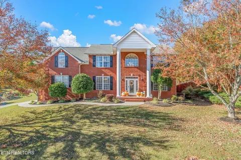 2823 Cypress Pointe Ln, Knoxville, TN 37938