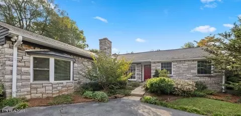 5426 Gaineswood Rd, Knoxville, TN 37918