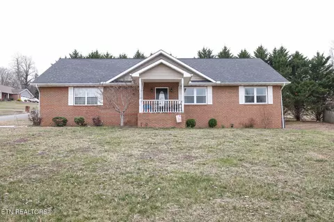 4404 Smedely D Butler Dr, Maryville, TN 37803