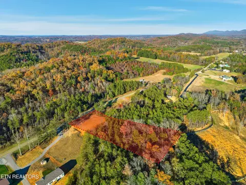 4540 6 Mile Rd, Maryville, TN 37803