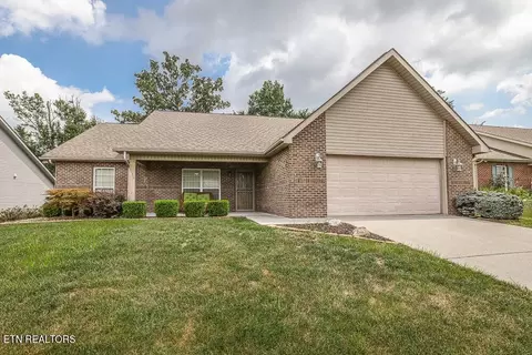 1219 Elsborn Ridge Rd, Maryville, TN 37801