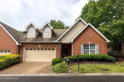 5523 Beverly Square Way, Knoxville, TN 37918