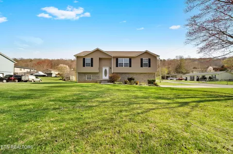 4808 Chase Hill Dr, Knoxville, TN 37918