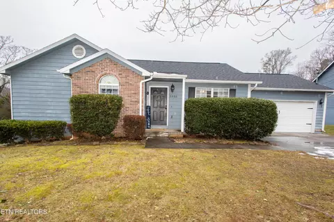 5931 Warrenpark Ln, Knoxville, TN 37912