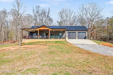 1060 Red Cloud Rd, Ten Mile, TN 37880