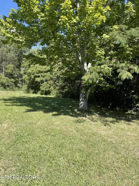 764 S Gallaher View Rd, Knoxville, TN 37919