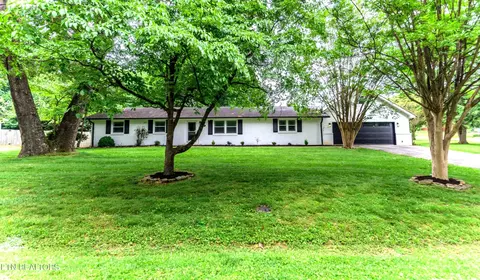 7201 Wellswood Ln, Knoxville, TN 37909