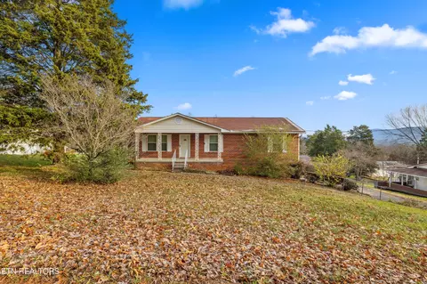 6216 Mcneely Rd, Corryton, TN 37721 photo 2