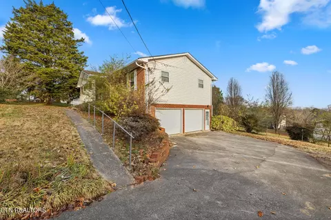 6216 Mcneely Rd, Corryton, TN 37721 photo 3