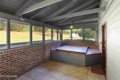 604 Gamble Dr, Heiskell, TN 37754 photo 44