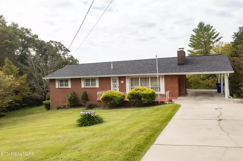 132 Turner Dr, Harriman, TN 37748