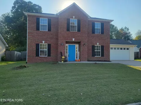 5615 Still Meadow Ln, Knoxville, TN 37918