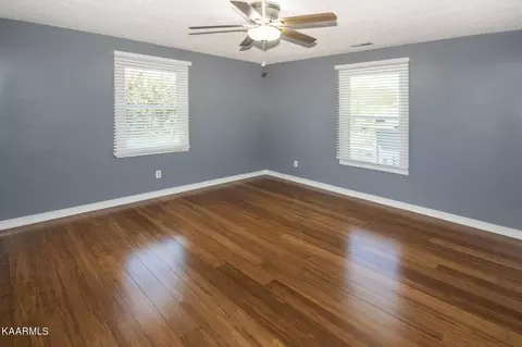7701 Holcombridge Blvd, Powell, TN 37849 photo 30