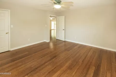 7701 Holcombridge Blvd, Powell, TN 37849 photo 33