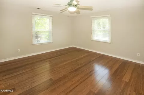 7701 Holcombridge Blvd, Powell, TN 37849 photo 32