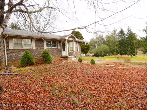 1376 Kingswood Rd, Talbott, TN 37877 photo 2