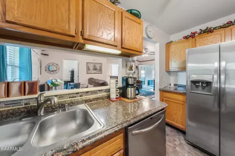 7546 Wheatmeadow Rd, Corryton, TN 37721 photo 11