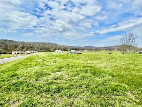 1910 River Mist Cir, New Market, TN 37820