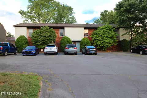 2023 Belle Terra Rd, Knoxville, TN 37923