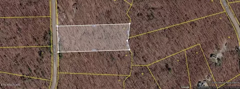 17 Street Place Loop, Monterey, TN 38574