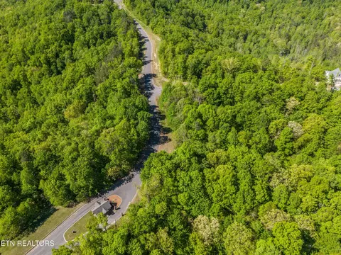 128 Westridge Tr, Monterey, TN 38574 photo 4