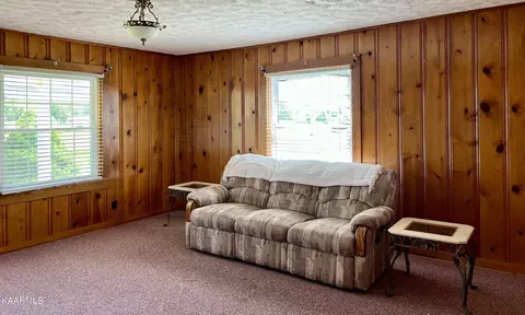9814 Emory Rd, Corryton, TN 37721 photo 10