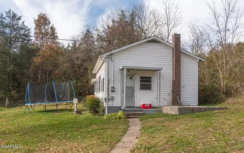 3144 Hwy 61 E, Luttrell, TN 37779 photo 2