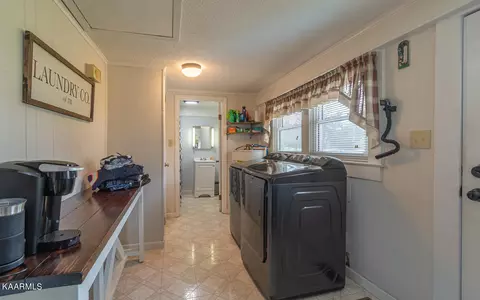 3142 Highway 61 E, Luttrell, TN 37779 photo 9