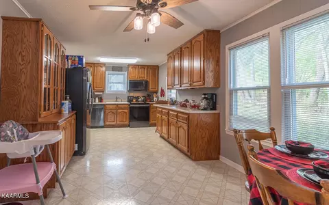 3142 Highway 61 E, Luttrell, TN 37779 photo 6
