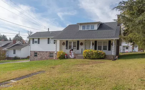 3142 Highway 61 E, Luttrell, TN 37779 photo 2