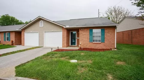 8043 Intervale Way, Powell, TN 37849 photo 2