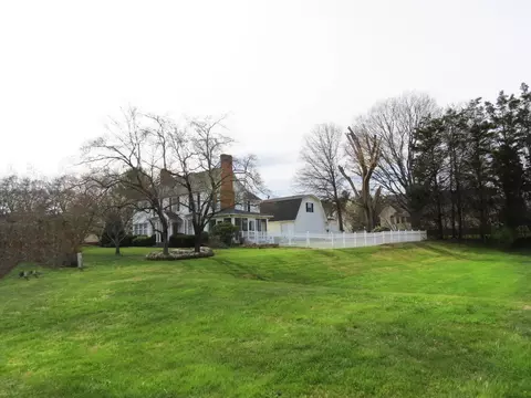 7600 Holcombridge Blvd, Powell, TN 37849 photo 4