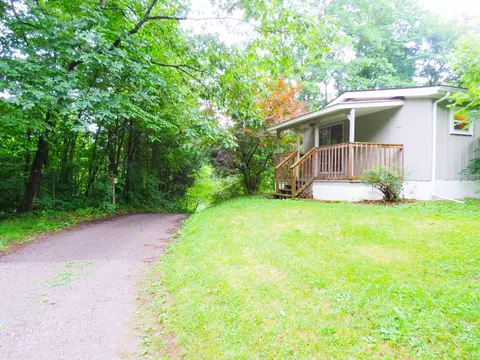 1221 Gamble Dr, Heiskell, TN 37754 photo 5